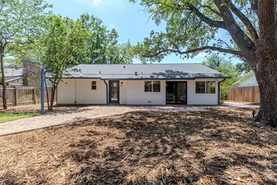 910 Cripple Creek Drive, Austin, TX 78758 - Photo 29