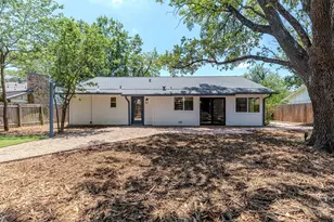 910 Cripple Creek Dr, Austin, TX 78758 - Photo 29