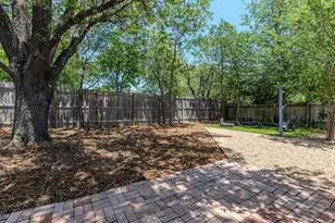 910 Cripple Creek Dr, Austin, TX 78758 - Photo 31