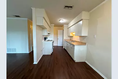 5905 Burrough Drive, Austin, TX 78745 - Photo 15