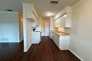 5905 Burrough Dr, Austin, TX 78745 - Photo 15