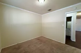 5905 Burrough Dr, Austin, TX 78745 - Photo 29