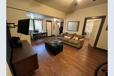 2511 E Cesar Chavez Street, Austin, TX 78702 - Photo 9