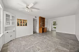 6912 Langston Dr, Austin, TX 78723 - Photo 11