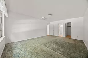 6912 Langston Dr, Austin, TX 78723 - Photo 19