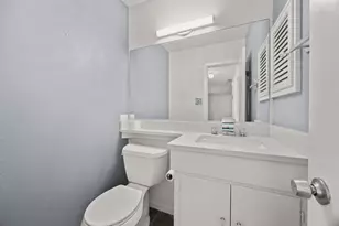 6912 Langston Dr, Austin, TX 78723 - Photo 19