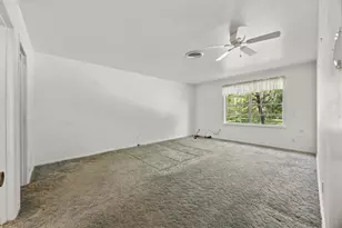 6912 Langston Dr, Austin, TX 78723 - Photo 17