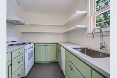 501 Carolyn Ave, Austin, TX 78705 - Photo 27