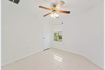 9000 Southwick Drive, Austin, TX 78724 - Photo 17