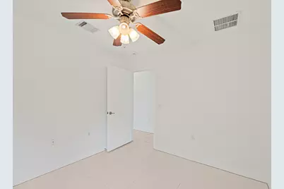 9000 Southwick Drive, Austin, TX 78724 - Photo 19