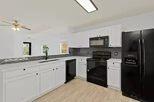 9000 Southwick Dr, Austin, TX 78724 - Photo 15
