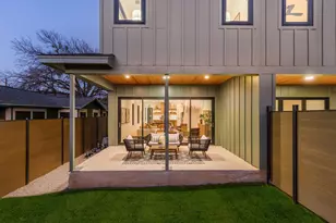 1610 Harvey St, Austin, TX 78702 - Photo 17