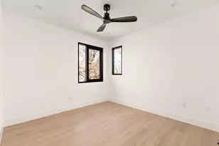 1610 Harvey St, Austin, TX 78702 - Photo 27