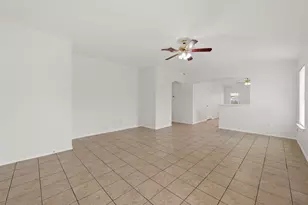 235 San Felipe Dr, Kyle, TX 78640 - Photo 5