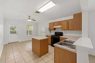 235 San Felipe Dr, Kyle, TX 78640 - Photo 7