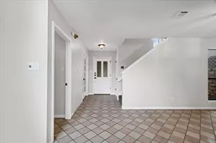 8800 Mariscal Canyon Dr, Austin, TX 78759 - Photo 5