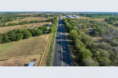 5555 S US Highway 183, Lockhart, TX 78644 - Photo 3
