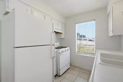 [Address not provided], Austin, TX 78745 - Photo 7