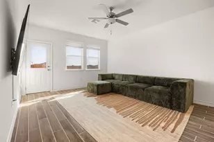 13707 Manhattan Dr, Pflugerville, TX 78660 - Photo 9