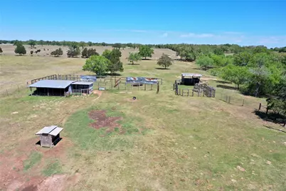 924 Hwy 95 S, Smithville, TX 78957 - Photo 13