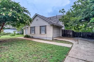 1910 Ireland Dr, Leander, TX 78641 - Photo 3