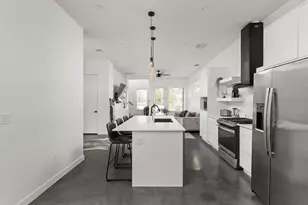 6205 Caddie St, Austin, TX 78741 - Photo 13