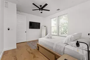 6205 Caddie St, Austin, TX 78741 - Photo 21