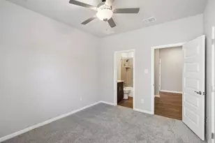 129 Skyview Farm Ln, Liberty Hill, TX 78642 - Photo 5