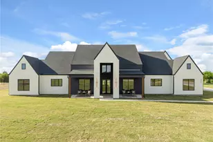 509 Purple Salvia Cv, Liberty Hill, TX 78642 - Photo 3