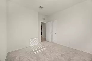 308 Bedford Falls Ln, Jarrell, TX 76537 - Photo 31