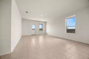 308 Bedford Falls Ln, Jarrell, TX 76537 - Photo 15