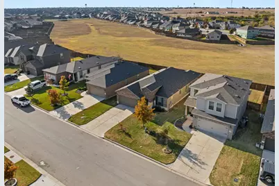 308 Bedford Falls Lane, Jarrell, TX 76537 - Photo 39