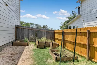 1916 Bunche Road, Austin, TX 78721 - Photo 21