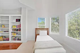 500 Konstanty Cir, West Lake Hills, TX 78746 - Photo 35