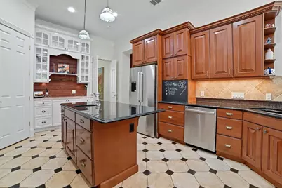 500 Konstanty Circle, West Lake Hills, TX 78746 - Photo 11