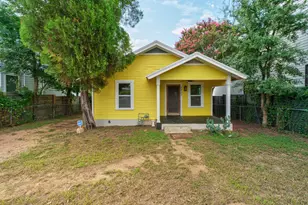 2403 E 11th St, Austin, TX 78702 - Photo 1