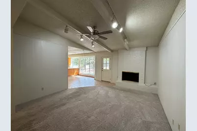 2314 Farnswood Circle, Austin, TX 78704 - Photo 15