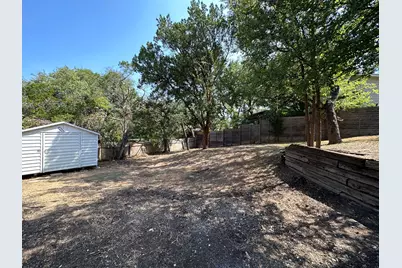 2314 Farnswood Circle, Austin, TX 78704 - Photo 3