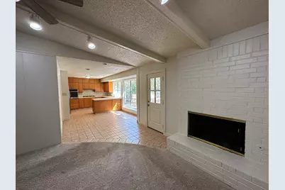 2314 Farnswood Circle, Austin, TX 78704 - Photo 11