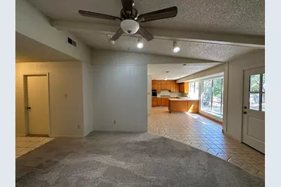 2314 Farnswood Circle, Austin, TX 78704 - Photo 9