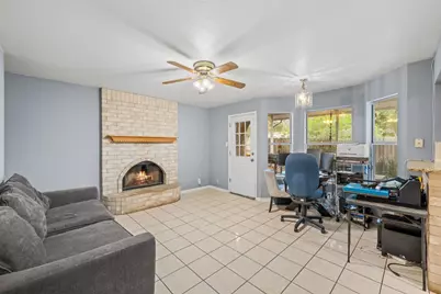 105 Golden Way Way, Universal City, TX 78028 - Photo 15