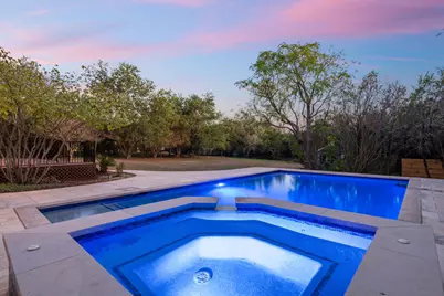 9001 Glenlake Drive, Austin, TX 78730 - Photo 7