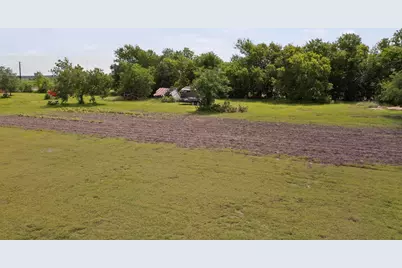711 E Clark Street, Bartlett, TX 76511 - Photo 19