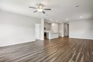 237 Sue Peaks Loop, Dripping Springs, TX 78620 - Photo 5