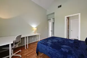 1910 Robbins Pl, Austin, TX 78705 - Photo 13