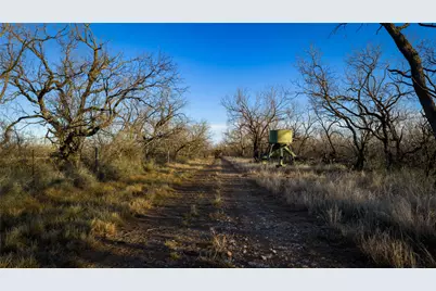 20775 County Road 1445, Paint Rock, TX 76866 - Photo 17