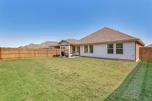 809 S San Marcos St, Manor, TX 78653 - Photo 23