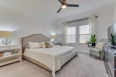 809 S San Marcos Street, Manor, TX 78653 - Photo 15