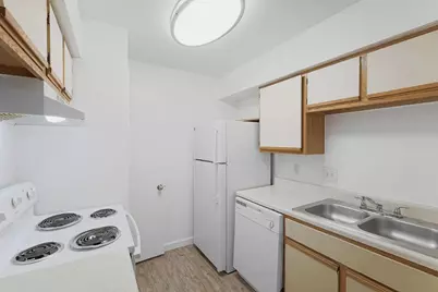 2430 Cromwell Circle #1501, Austin, TX 78741 - Photo 11