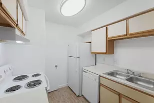 2430 Cromwell Cir, Austin, TX 78741 - Photo 11